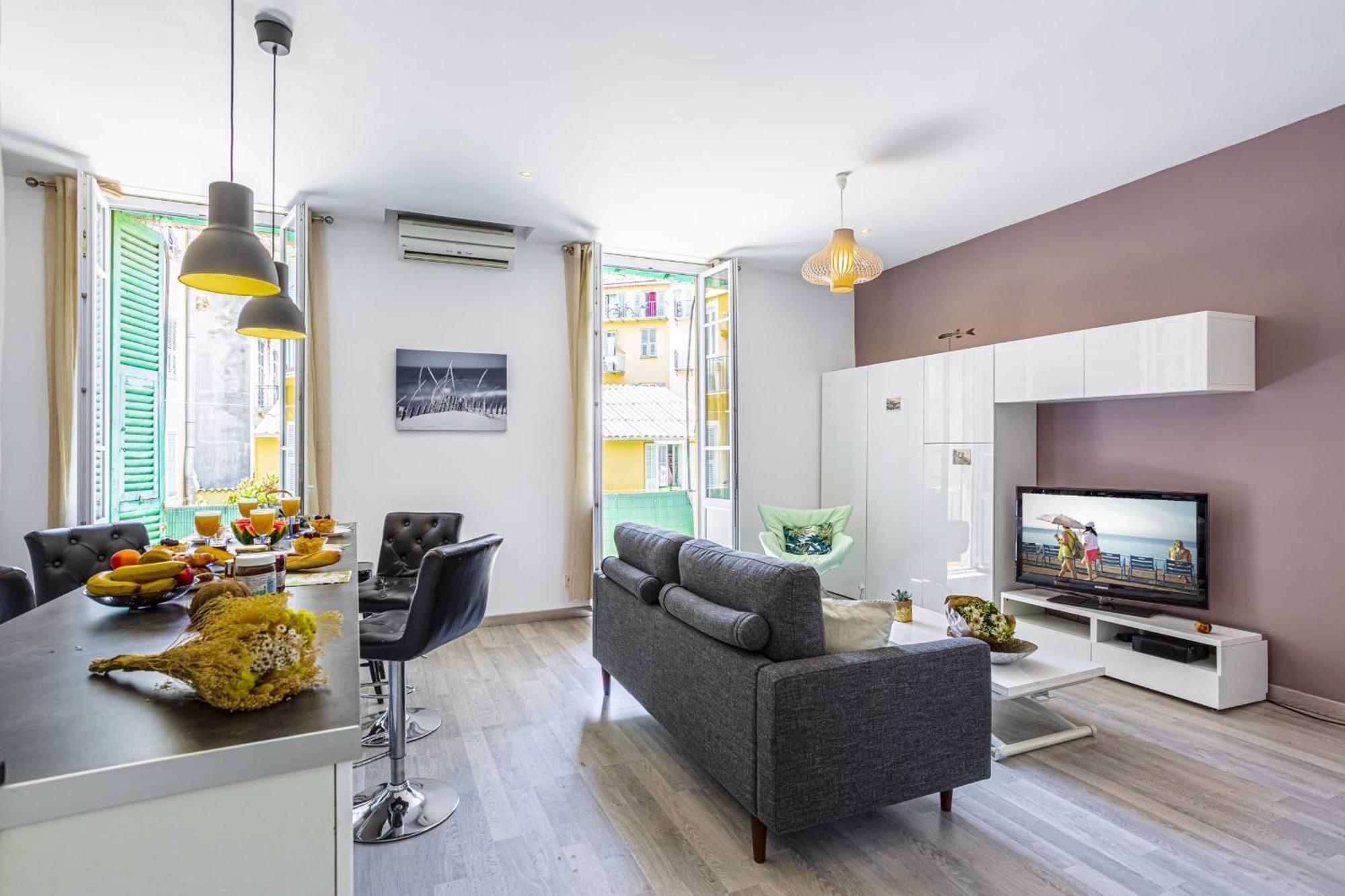 Guisol - Typical Nice 3 Bedroom Ac Near Port Extérieur photo